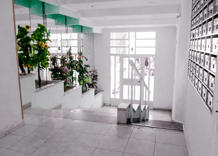 Lejlighed 2-bedroom Next To Av De Habaneras *